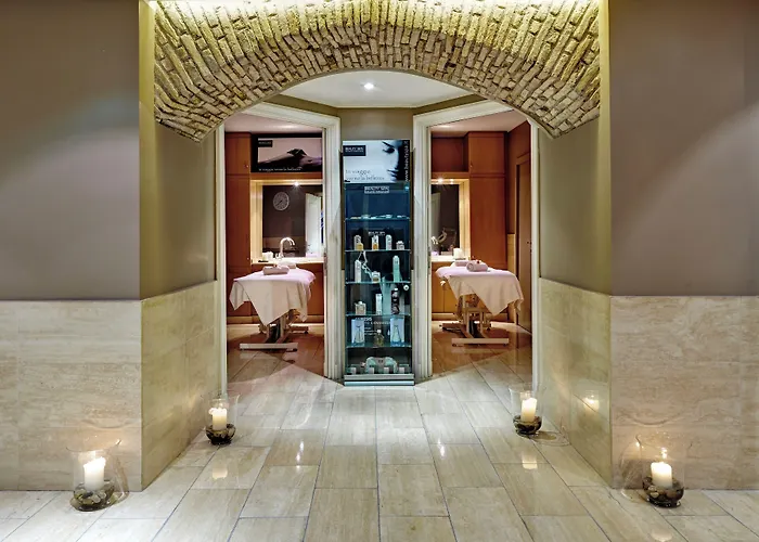 Отель Indigo - St. George By Ihg 5*